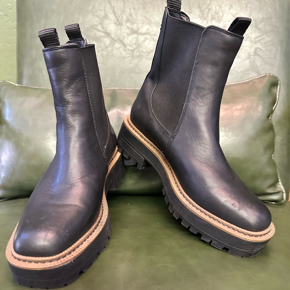 Chunky Black Leather Chelsea Boots-
Sam Edelman Laguna -Women's 6